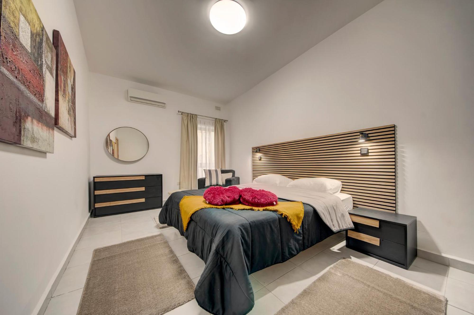 St Julians Apartment 1 Saint Julian's 外观 照片